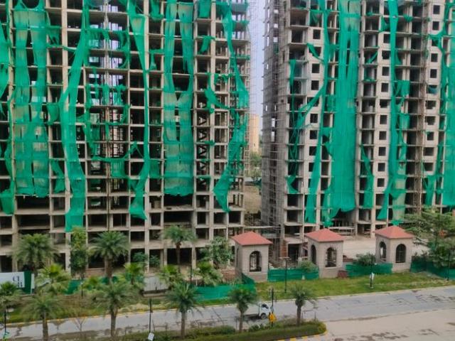 2 BHK Apartment in Arjunganj for resale Lucknow. The reference number is 12204283