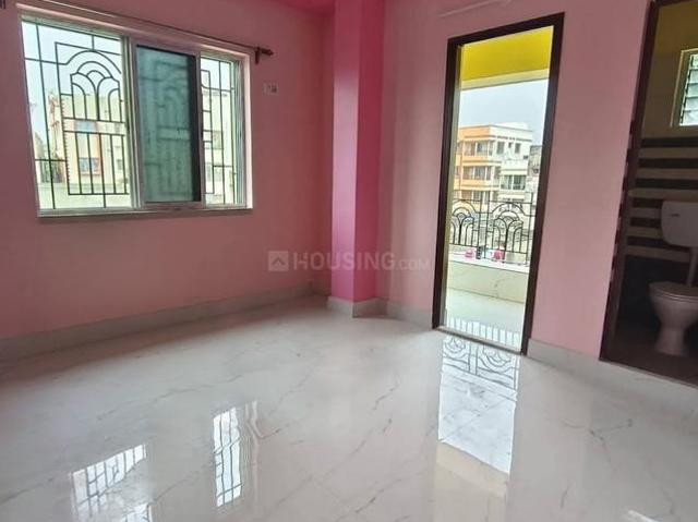 2 BHK Apartment in Ashok Nagar for rent Kolkata. The reference number is 19797475