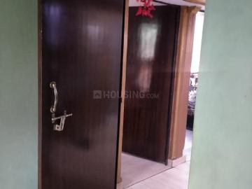 2 BHK Apartment in Ashok Vihar for resale New Delhi. The reference number is 14758654