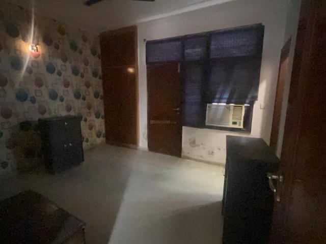 2 BHK Apartment in Ashoka Enclave for resale Faridabad. The reference number is 21111721