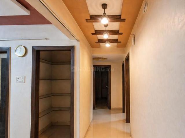 2 BHK Apartment in Athwa for rent Surat. The reference number is 20441829