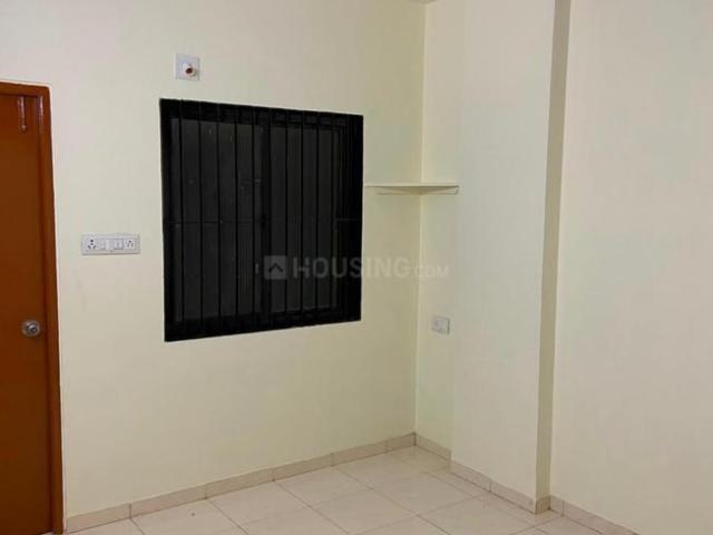 2 BHK Apartment in Athwa for rent Surat. The reference number is 21031728