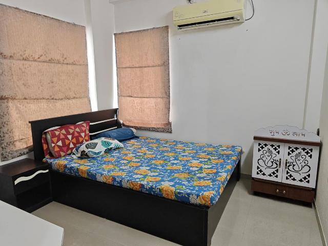 2 BHK Apartment in Atladara for rent Vadodara. The reference number is 20982166