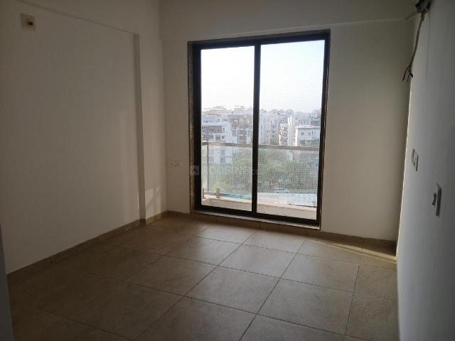 2 BHK Apartment in Atladara for resale Vadodara. The reference number is 20564425