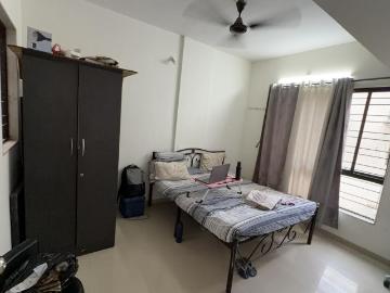 2 BHK Apartment in Aundh for rent Pune. The reference number is 20430776