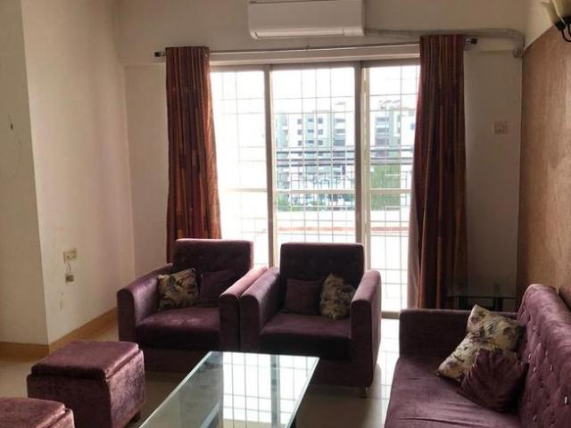 2 BHK Apartment in Aundh for rent Pune. The reference number is 20707742