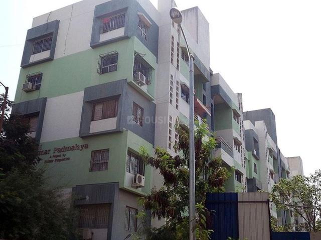 2 BHK Apartment in Aundh for rent Pune. The reference number is 20857842