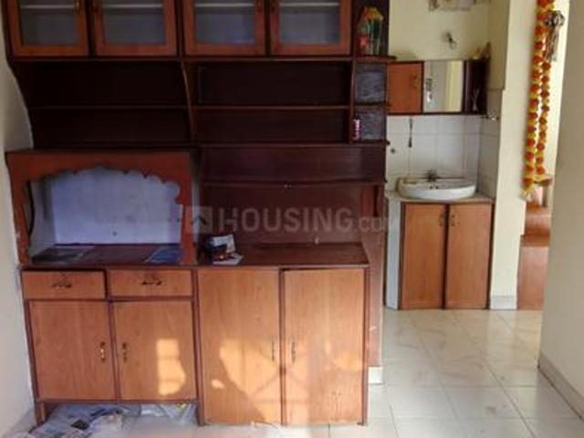 2 BHK Apartment in Aundh for rent Pune. The reference number is 21059141