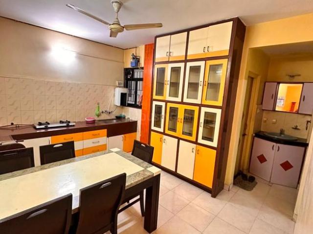 2 BHK Apartment in Aundh for rent Pune. The reference number is 21086504