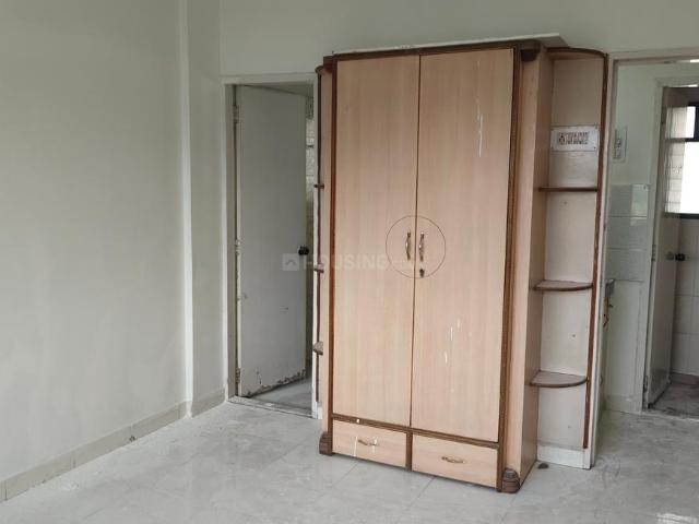 2 BHK Apartment in Aundh for rent Pune. The reference number is 21021827