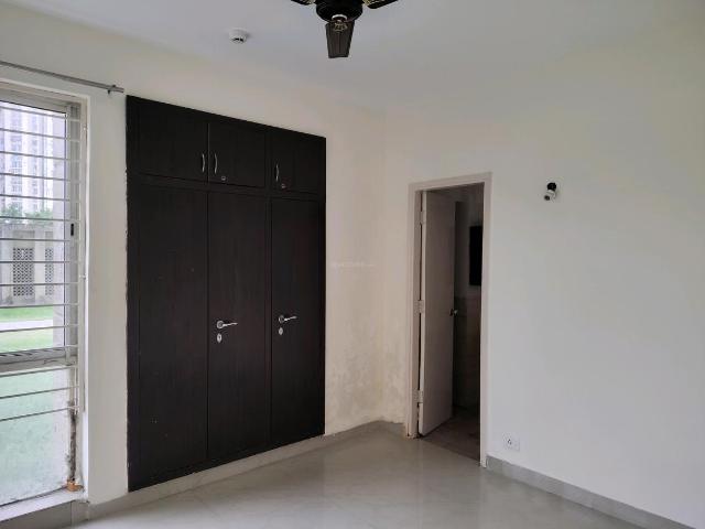 2 BHK Apartment in Aurangabad for rent Noida. The reference number is 18672298