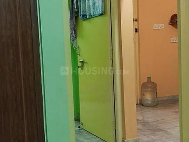 2 BHK Apartment in Aurobindo Park for rent Kolkata. The reference number is 21039670