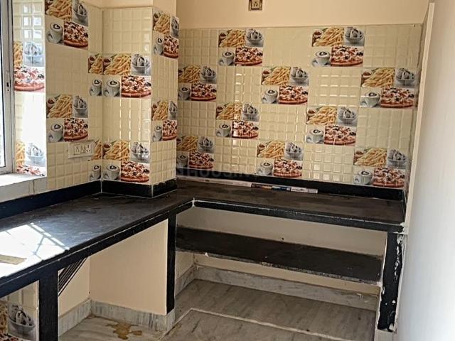 2 BHK Apartment in Aurobindo Park for resale Kolkata. The reference number is 19417119