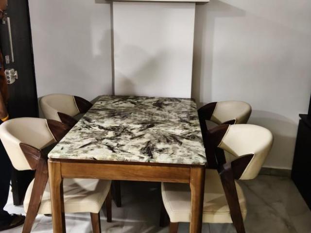 2 BHK Apartment in Bodakdev for rent Ahmedabad. The reference number is 19174815