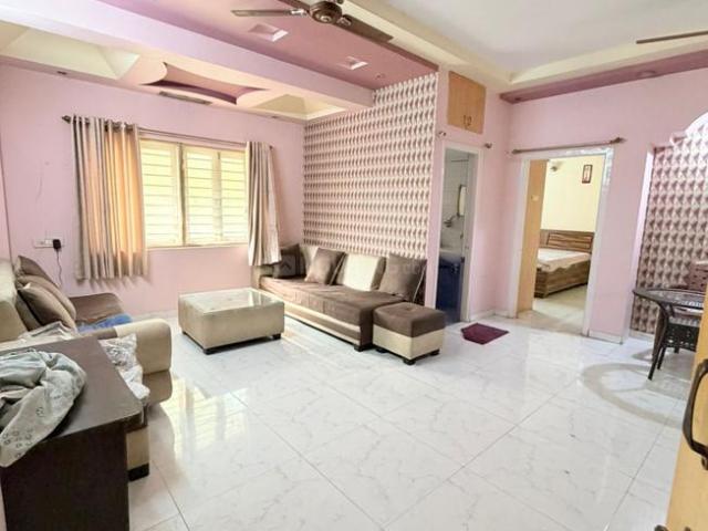 2 BHK Apartment in Bodakdev for rent Ahmedabad. The reference number is 19523111