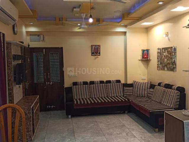 2 BHK Apartment in Bodakdev for rent Ahmedabad. The reference number is 20815587