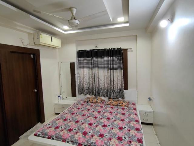 2 BHK Apartment in Bodakdev for rent Ahmedabad. The reference number is 20855762