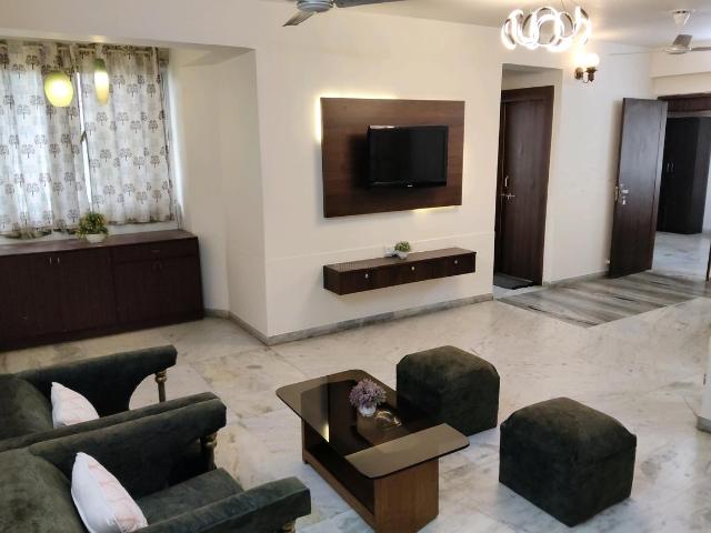 2 BHK Apartment in Bodakdev for rent Ahmedabad. The reference number is 21034015