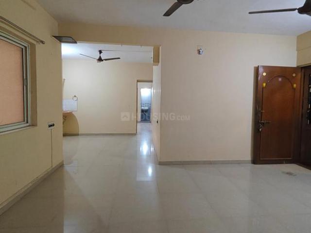 2 BHK Apartment in Bodakdev for rent Ahmedabad. The reference number is 21135324