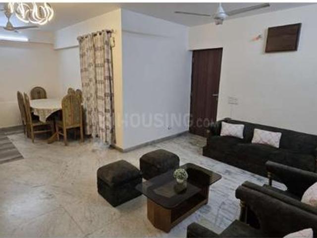 2 BHK Apartment in Bodakdev for rent Ahmedabad. The reference number is 21160588