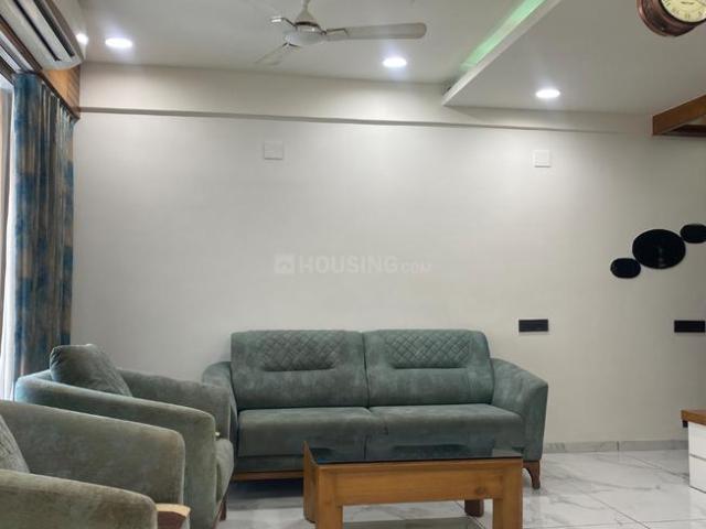 2 BHK Apartment in Bodakdev for resale Ahmedabad. The reference number is 19694493
