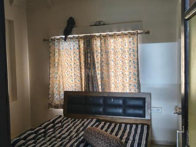 2 BHK Apartment in Bodakdev for resale Ahmedabad. The reference number is 20836207