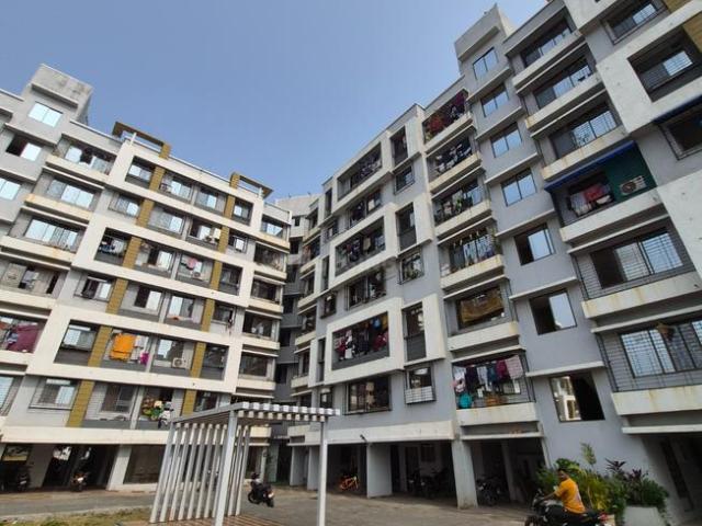 2 BHK Apartment in Boisar for resale Mumbai. The reference number is 19791580