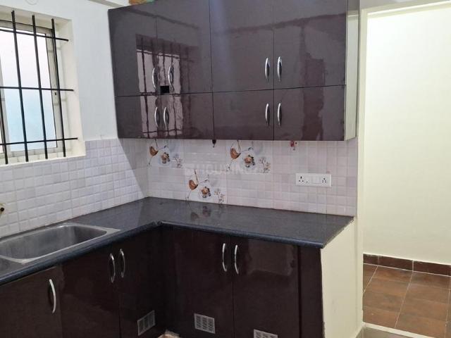 2 BHK Apartment in Bommanahalli for rent Bengaluru. The reference number is 18784444