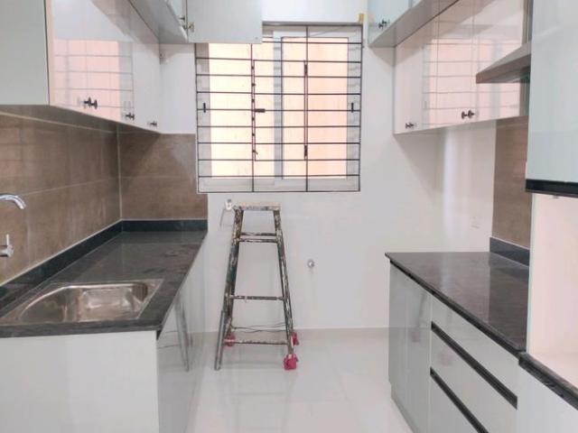 2 BHK Apartment in Bommasandra for rent Bengaluru. The reference number is 17766129