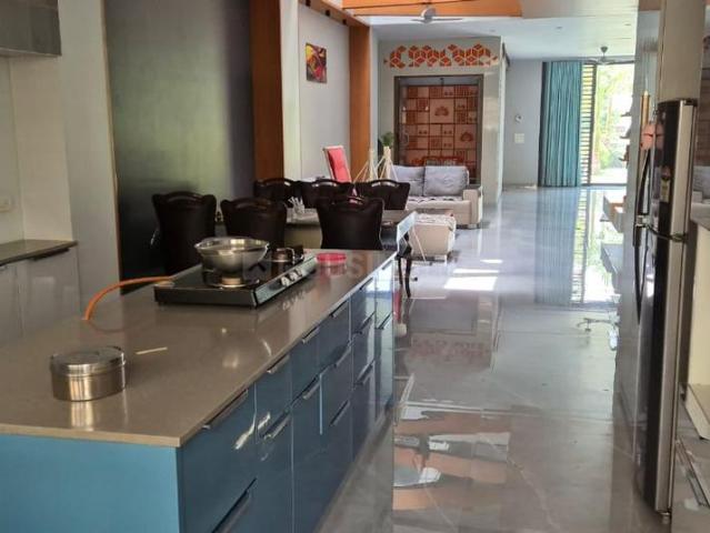2 BHK Apartment in Bopal for rent Ahmedabad. The reference number is 14898727