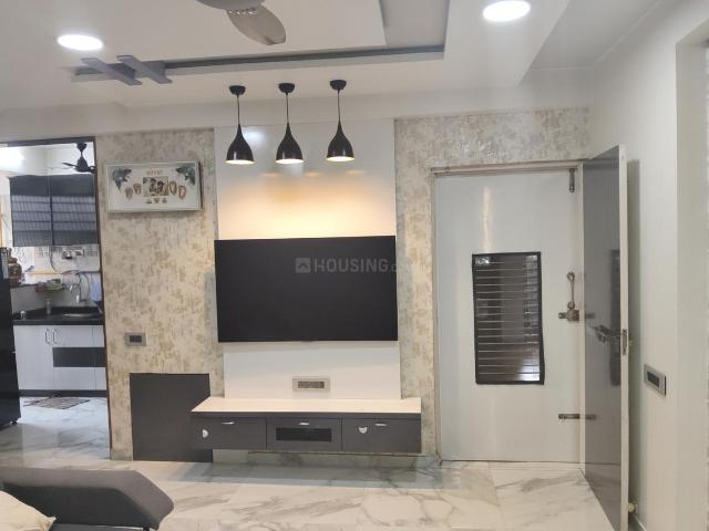 2 BHK Apartment in Bopal for rent Ahmedabad. The reference number is 18378788