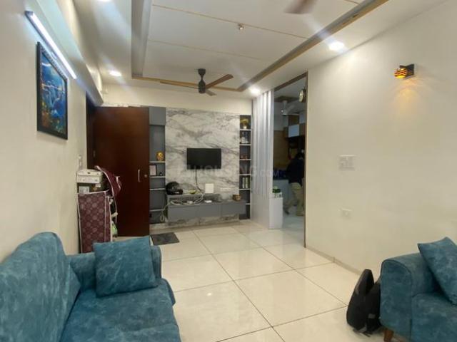 2 BHK Apartment in Bopal for rent Ahmedabad. The reference number is 19791301