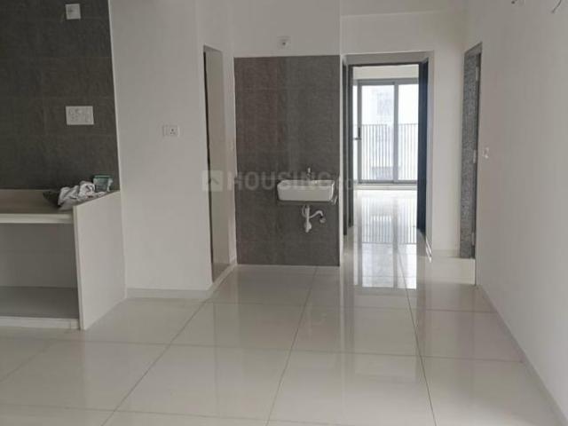 2 BHK Apartment in Bopal for rent Ahmedabad. The reference number is 19860561