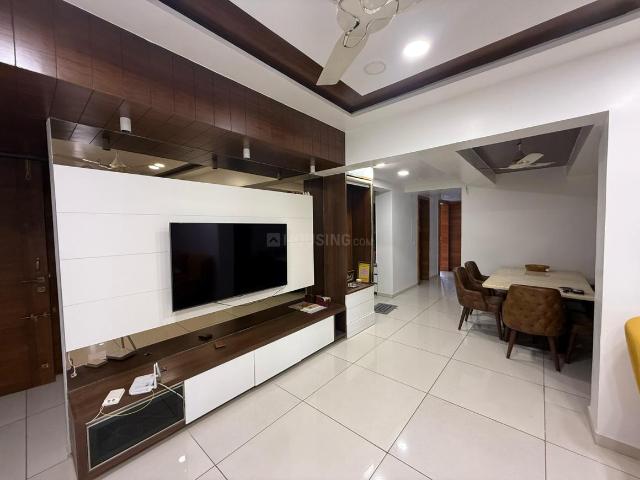2 BHK Apartment in Bopal for rent Ahmedabad. The reference number is 21046644