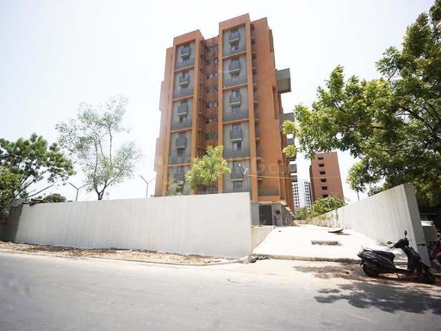 2 BHK Apartment in Bopal for resale Ahmedabad. The reference number is 20408103