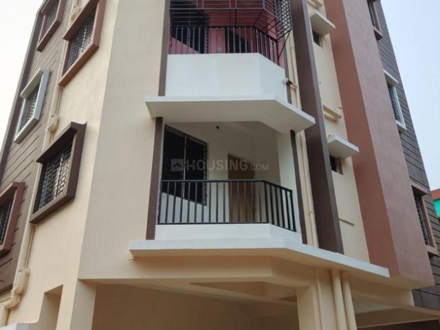 2 BHK Apartment in Boral for resale Kolkata. The reference number is 19695632