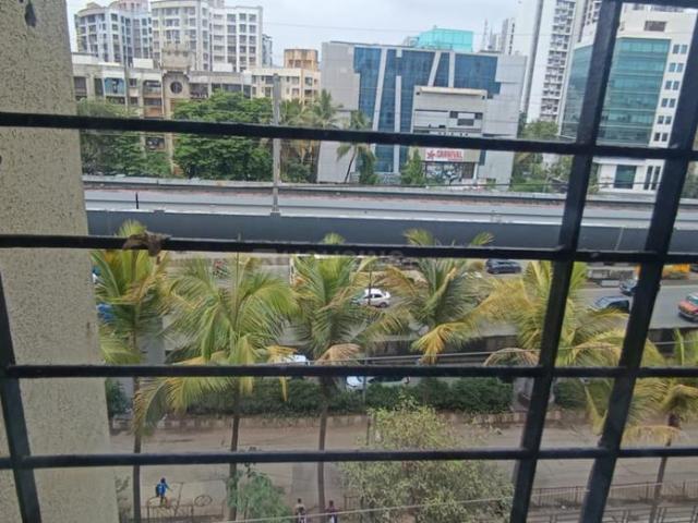 2 BHK Apartment in Borivali East for rent Mumbai. The reference number is 20536805
