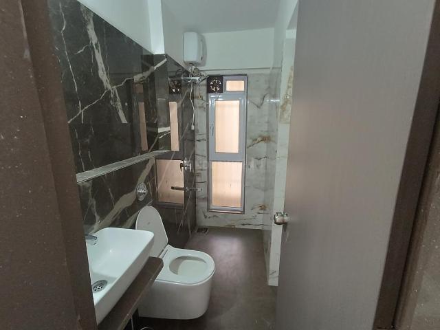 2 BHK Apartment in Borivali East for rent Mumbai. The reference number is 20705173