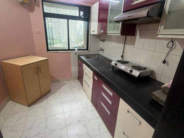 2 BHK Apartment in Borivali East for rent Mumbai. The reference number is 20719761