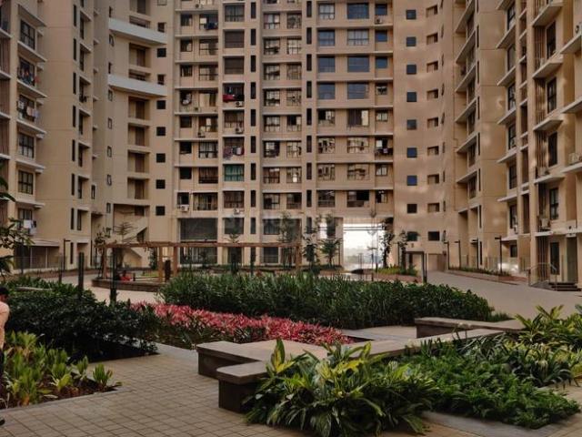 2 BHK Apartment in Borivali East for rent Mumbai. The reference number is 20975446