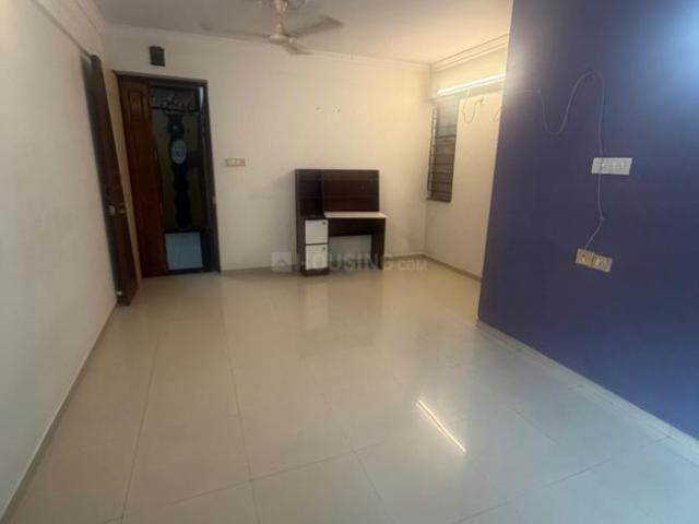 2 BHK Apartment in Borivali East for rent Mumbai. The reference number is 21050357