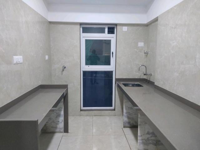 2 BHK Apartment in Borivali East for resale Mumbai. The reference number is 16716130
