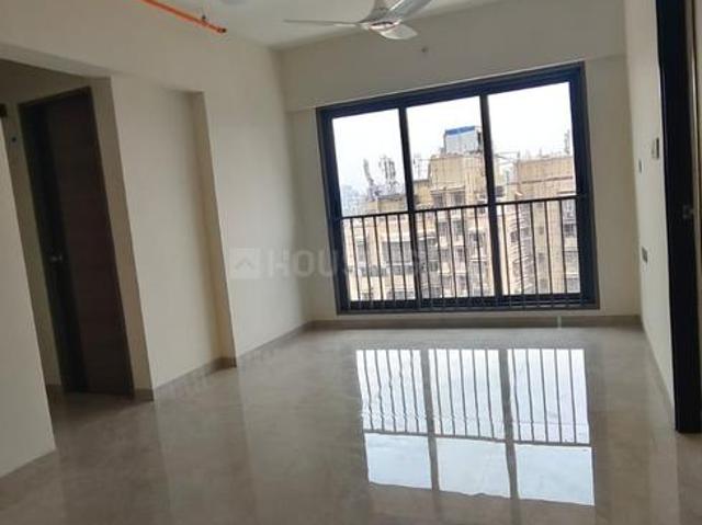 2 BHK Apartment in Borivali East for resale Mumbai. The reference number is 18517803