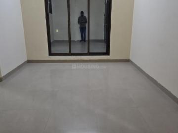 2 BHK Apartment in Borivali East for resale Mumbai. The reference number is 19336321