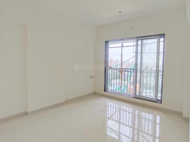 2 BHK Apartment in Borivali West for rent Mumbai. The reference number is 17666126