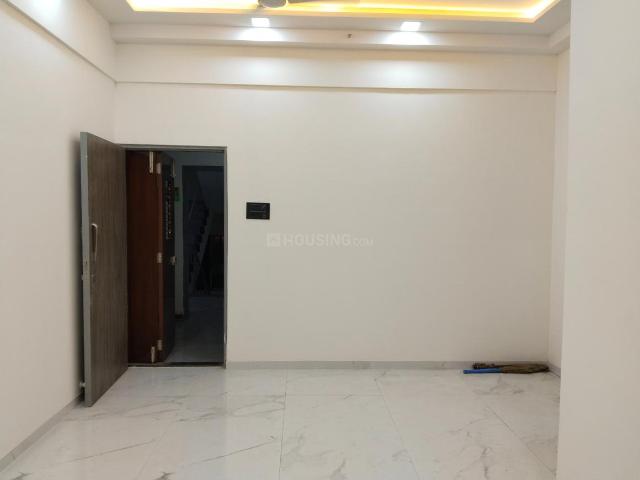 2 BHK Apartment in Borivali West for rent Mumbai. The reference number is 17699524