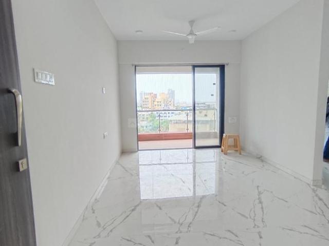 2 BHK Apartment in Borivali West for rent Mumbai. The reference number is 19857688