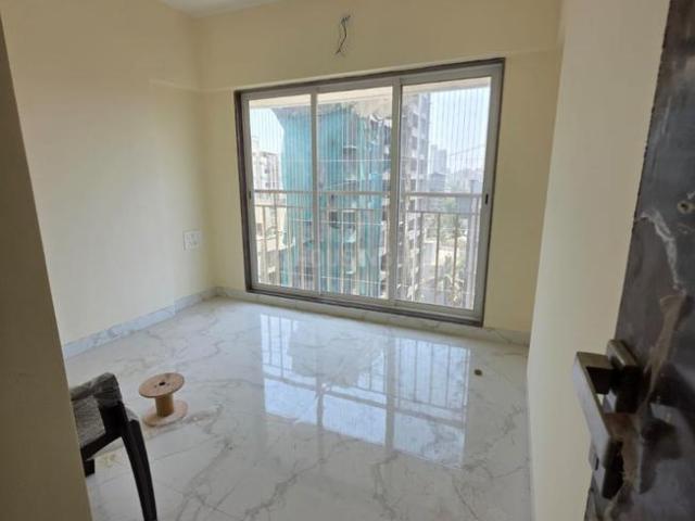 2 BHK Apartment in Borivali West for rent Mumbai. The reference number is 19978091