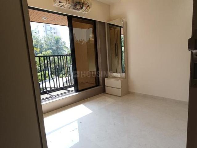 2 BHK Apartment in Borivali West for rent Mumbai. The reference number is 19083099