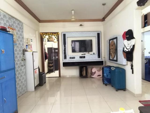 2 BHK Apartment in Borivali West for rent Mumbai. The reference number is 19349144